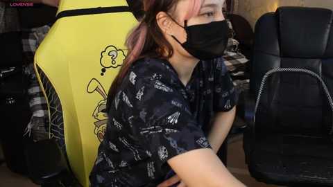 sexlove12002 @ bongacams on 20251110