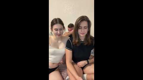 cherry_berrymax98 @ bongacams on 20251112