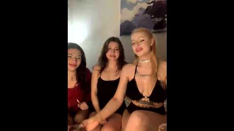 lustful_angels @ bongacams on 20251112