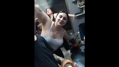 olesya4515 @ bongacams on 20251112