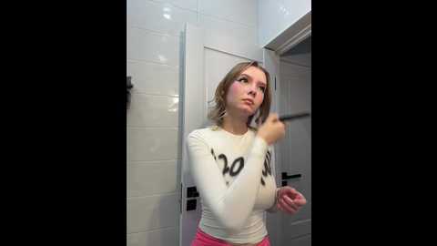 nezukoo @ bongacams on 20251113