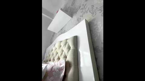 sallyeleins @ bongacams on 20251113