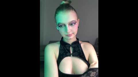 nezukoo @ bongacams on 20251114