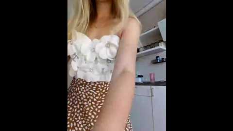 sweetyuangel @ bongacams on 20251114