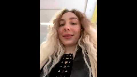 janchi_ @ bongacams on 20251117