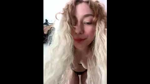 janchi_ @ bongacams on 20251117