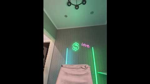 adel9 @ bongacams on 20251119