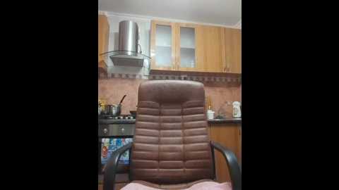 raisin @ bongacams on 20251119