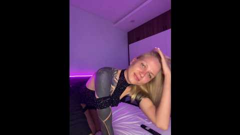 twins666 @ bongacams on 20251119