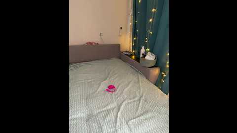 sweetlolllli @ bongacams on 20251120