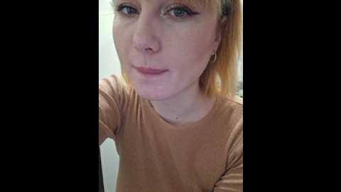 _sexy_couple @ bongacams on 20251121