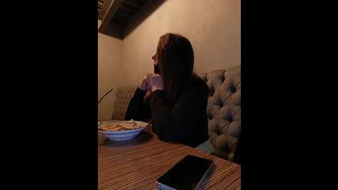 angelia22 @ bongacams on 20251121