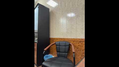 nikkysecrets @ bongacams on 20251121