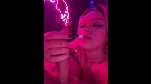 james_eva0 @ bongacams on 20251124