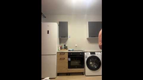 milana555550 @ bongacams on 20251124