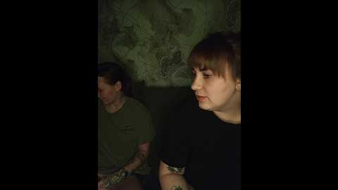 olesya4515 @ bongacams on 20251124