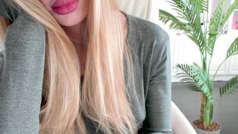 annadaisy1 @ bongacams on 20251125