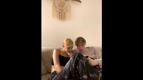 linatwins @ bongacams on 20251126