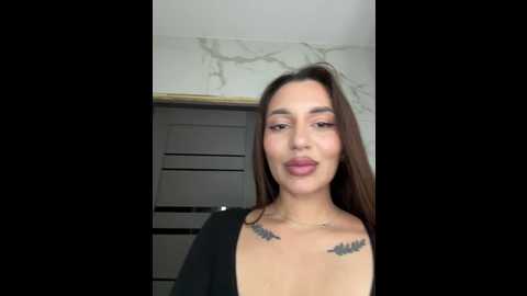 blackqyeen @ bongacams on 20251130