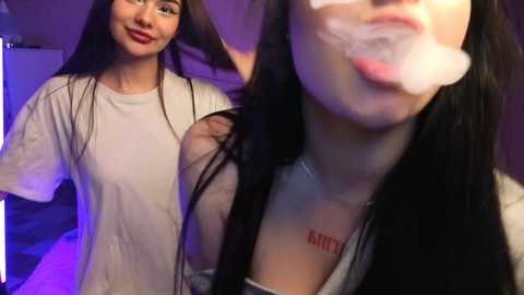 lisaanddenis @ bongacams on 20251130