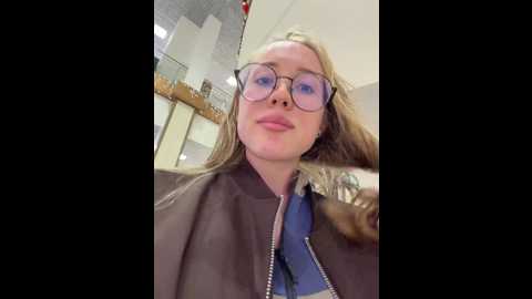 likachkaa @ bongacams on 20251201