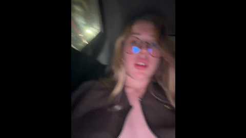 likachkaa @ bongacams on 20251201