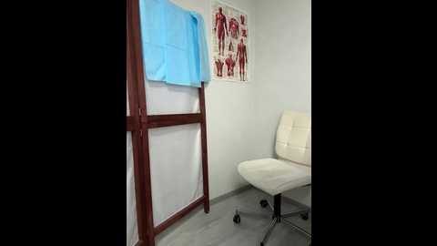 adelaida1001 @ bongacams on 20251202