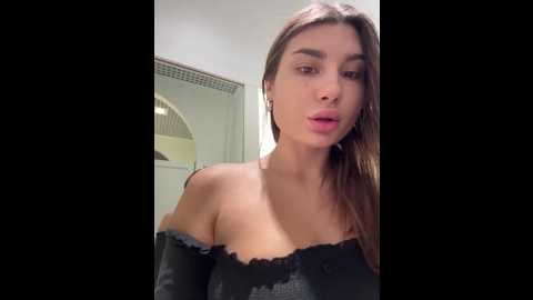 _emilybaby_ @ bongacams on 20251203