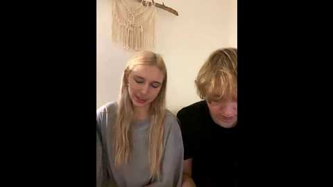 linatwins @ bongacams on 20251203