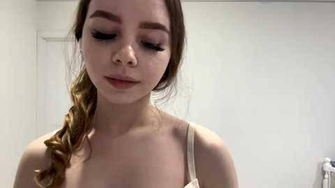 lil_ro_xo @ bongacams on 20251204