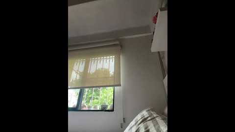 sallyeleins @ bongacams on 20251204