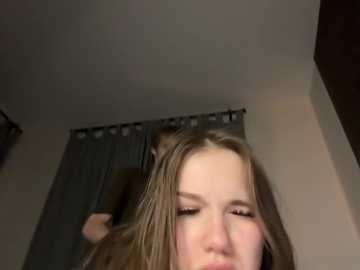 titsdestroy2007 @ bongacams on 20251204