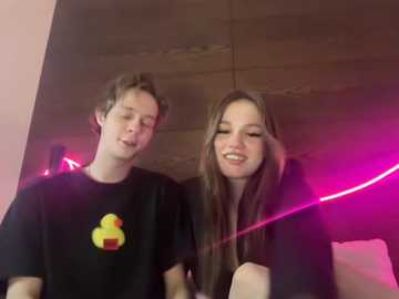 titsdestroy2007 @ bongacams on 20251207