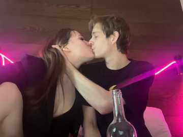 titsdestroy2007 @ bongacams on 20251207