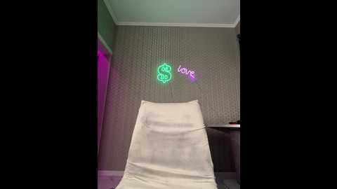 adel9 @ bongacams on 20251208