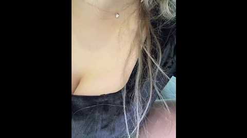 ellidi @ bongacams on 20251208