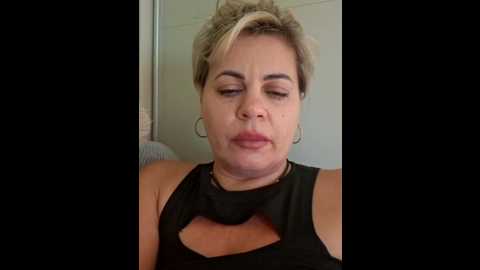 murr_kitty @ bongacams on 20251208