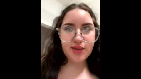 moonaura @ bongacams on 20251209