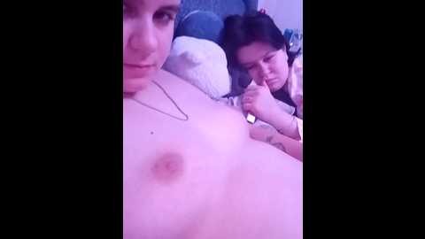 2lesbians @ bongacams on 20251210