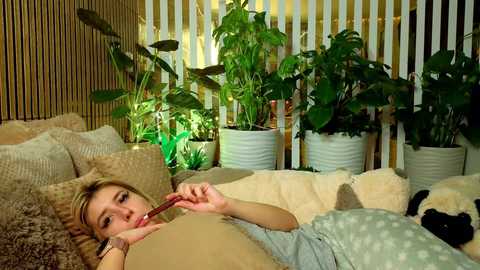 mialiahot @ bongacams on 20251211