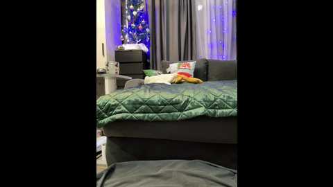 vero19nika @ bongacams on 20251211