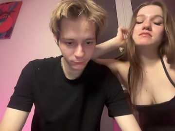 titsdestroy2007 @ bongacams on 20251212