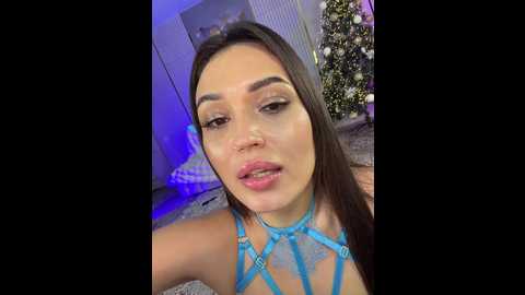 adel_chocolatee @ bongacams on 20251215