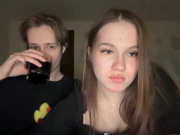 titsdestroy2007 @ bongacams on 20251231