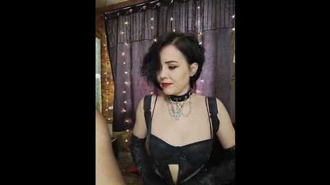 annaidrotkivv @ bongacams on 20260102