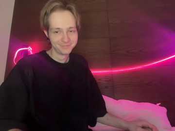 titsdestroy2007 @ bongacams on 20260102