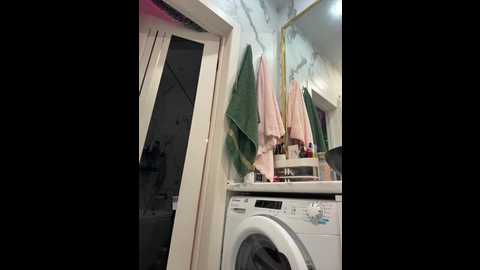 adel9 @ bongacams on 20260103