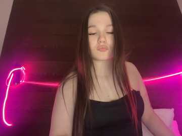 titsdestroy2007 @ bongacams on 20260104