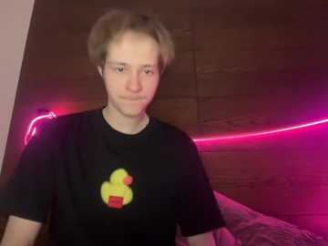 titsdestroy2007 @ bongacams on 20260104