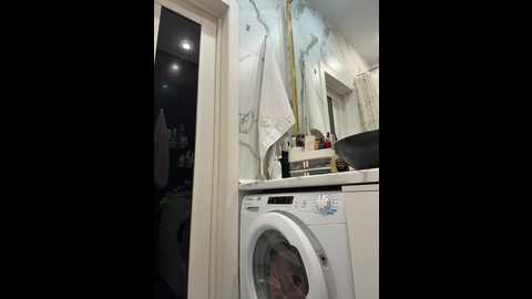 adel9 @ bongacams on 20260106